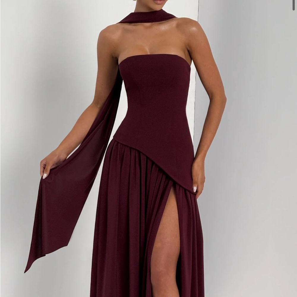 Baby boo MALIYAH MAXI DRESS - CHERRY